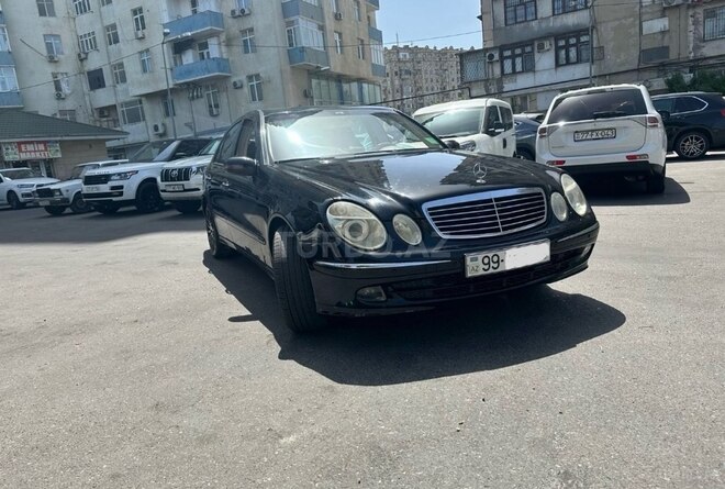 Mercedes E 240 2002, 413,000 km - 2.6 l - Bakı