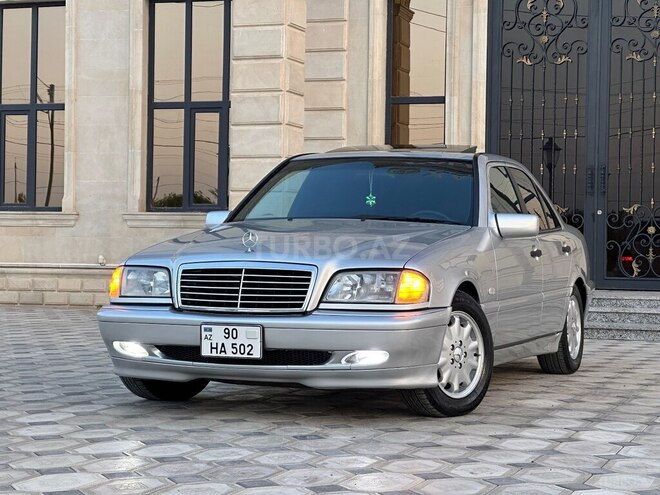 Mercedes C 200 1998, 245,000 km - 2.0 л - Saatlı