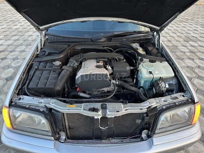 Mercedes C 200 1998, 245,000 km - 2.0 л - Saatlı
