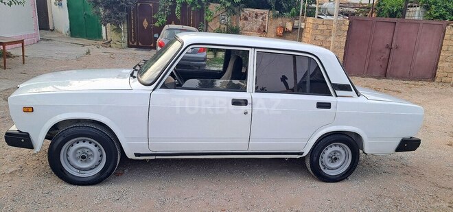 LADA (VAZ) 2107 2009, 85,000 km - 1.6 l - Bakı