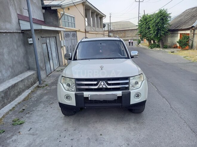 Mitsubishi Pajero 2007, 239,000 km - 3.0 l - Şəki