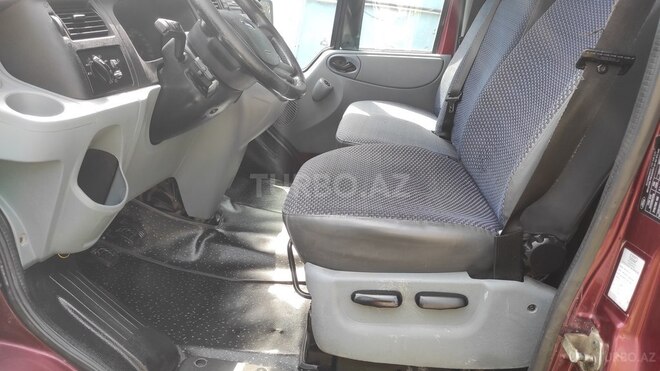 Ford Transit 2006, 245,000 km - 2.4 л - Astara