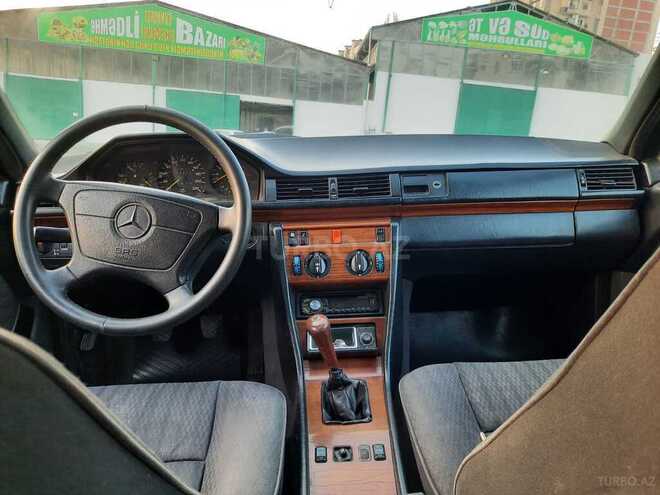 Mercedes E 230 1995, 350,000 km - 2.3 l - Bakı