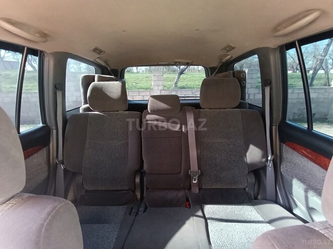 Toyota Land Cruiser Prado 2008, 195,000 km - 2.7 л - Quba