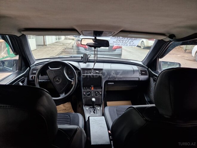 Mercedes C 180-18