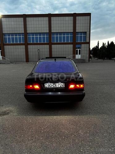 Mercedes E 230 1996, 385,459 km - 2.3 l - Sabirabad