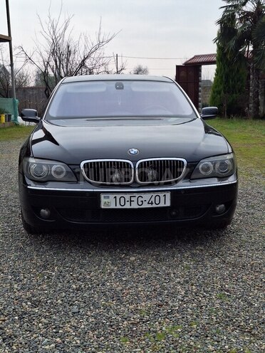 BMW 740 2007, 310,000 km - 4.0 l - Astara