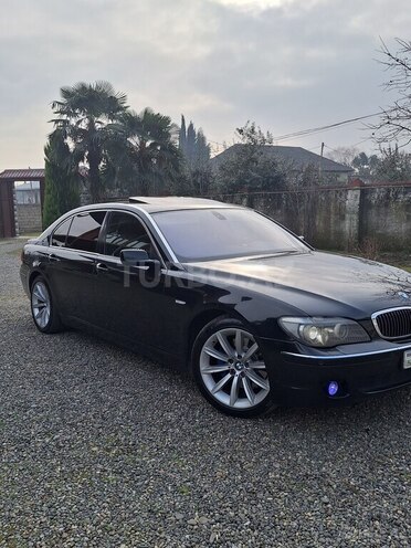 BMW 740 2007, 310,000 km - 4.0 l - Astara