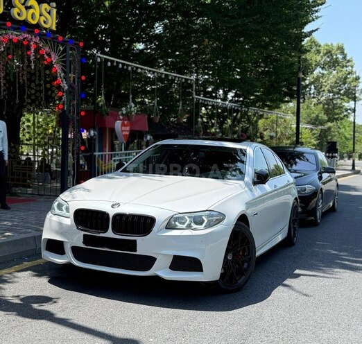 BMW 528 2015, 230,000 km - 2.0 l - Şirvan