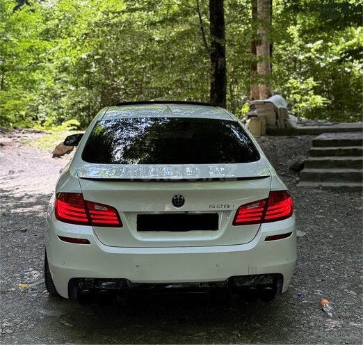 BMW 528 2015, 230,000 km - 2.0 l - Şirvan