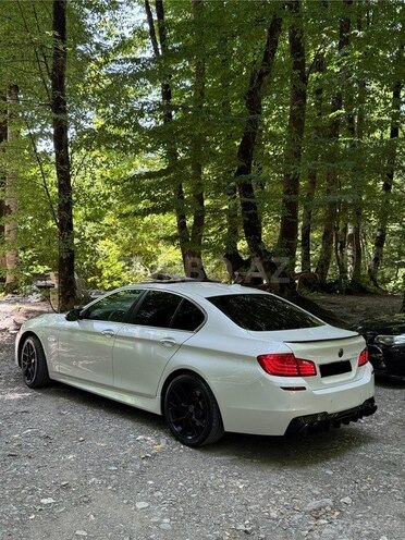 BMW 528 2015, 230,000 km - 2.0 l - Şirvan