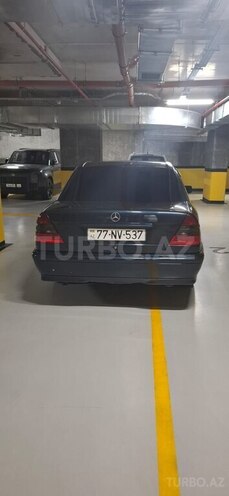 Mercedes C 180 2000, 300,000 km - 1.8 l - Bakı