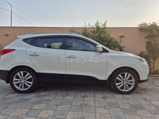 Hyundai ix35 2011, 241,000 km - 2.4 l - Bakı