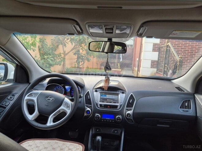 Hyundai ix35 2011, 241,000 km - 2.4 l - Bakı