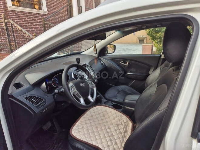 Hyundai ix35 2011, 241,000 km - 2.4 l - Bakı