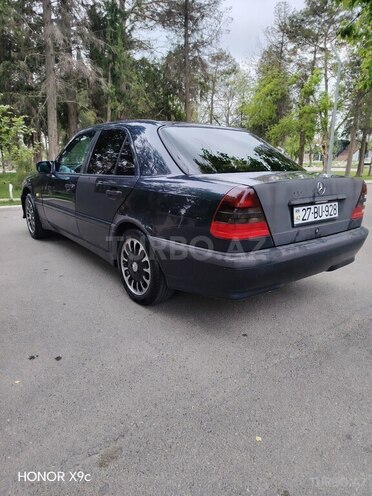Mercedes C 180 1997, 335,566 km - 1.8 л - Xaçmaz
