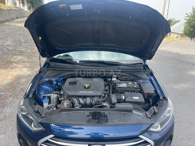 Hyundai Elantra 2017, 247,839 km - 2.0 л - Şəki