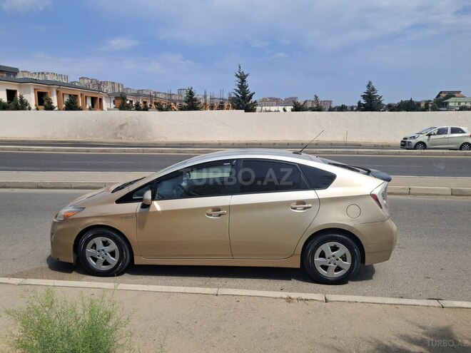Toyota Prius 2010, 330,986 km - 1.8 l - Bakı