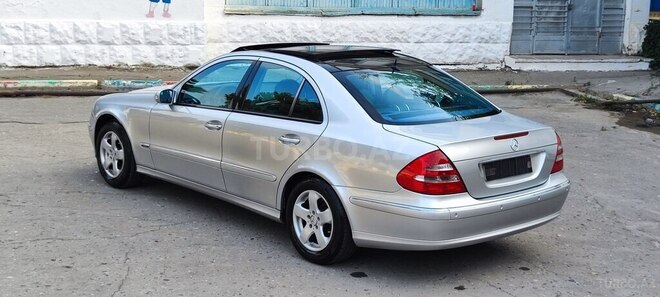 Mercedes E 240 2002, 336,235 km - 2.6 л - Bakı