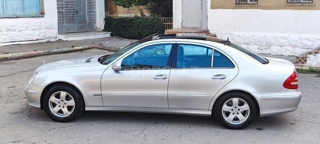 Mercedes E 240 2002, 336,235 km - 2.6 л - Bakı