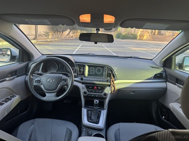 Hyundai Elantra 2016, 214,043 km - 2.0 l - Bakı