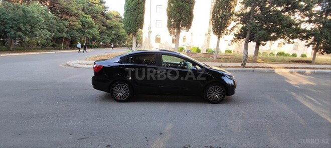 Kia Rio 2011, 221,123 km - 1.4 l - Bakı
