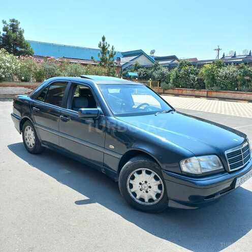 Mercedes C 200-2