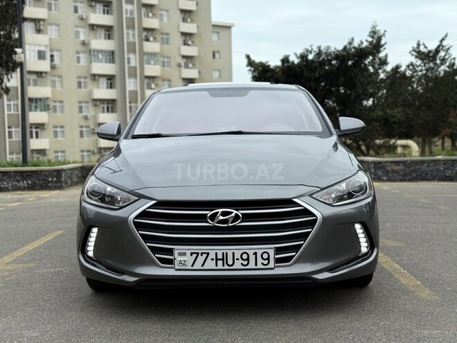 Hyundai Elantra 2018, 173,809 km - 2.0 l - Bakı