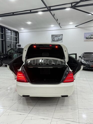 Mercedes S 500-10