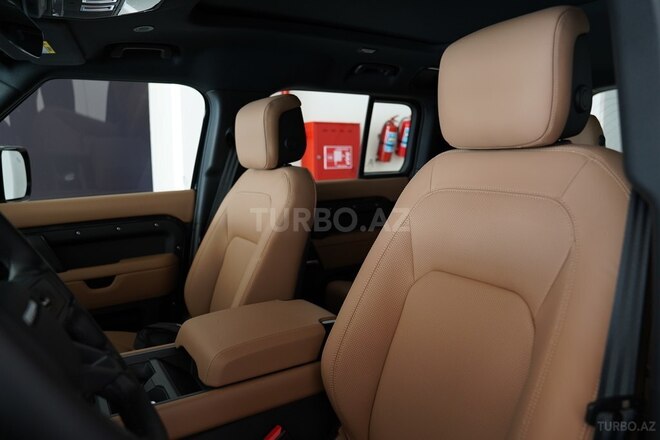 Land Rover Defender 2024, 0 km - 3.0 l - Bakı