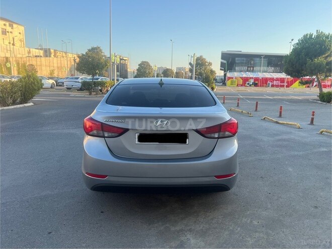 Hyundai Elantra 2015, 236,574 km - 1.8 l - Bakı