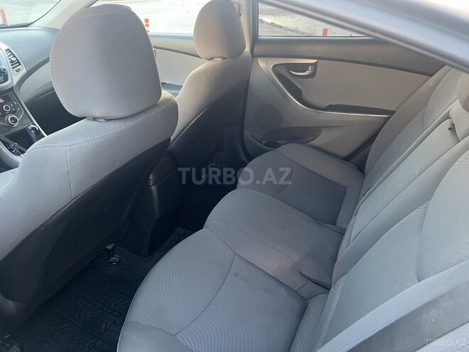 Hyundai Elantra 2015, 236,574 km - 1.8 l - Bakı