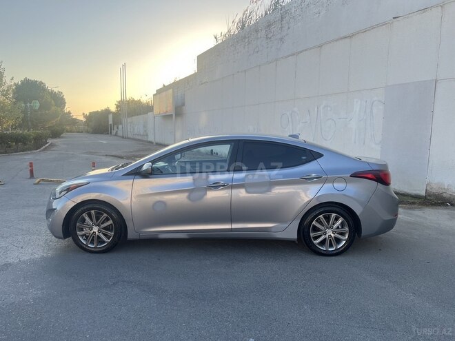 Hyundai Elantra 2015, 236,574 km - 1.8 l - Bakı