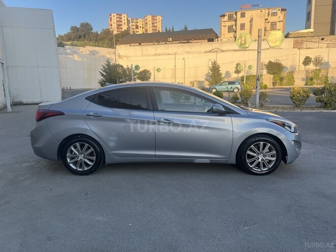 Hyundai Elantra 2015, 236,574 km - 1.8 l - Bakı