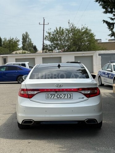 Hyundai Grandeur 2015, 195,000 km - 2.2 l - Bakı