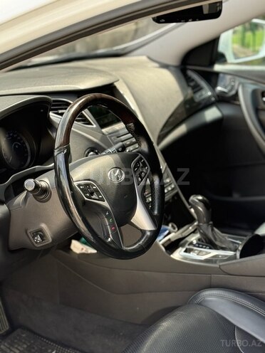 Hyundai Grandeur 2015, 195,000 km - 2.2 l - Bakı