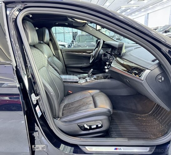 BMW 523 2021, 113,700 km - 2.0 l - Bakı