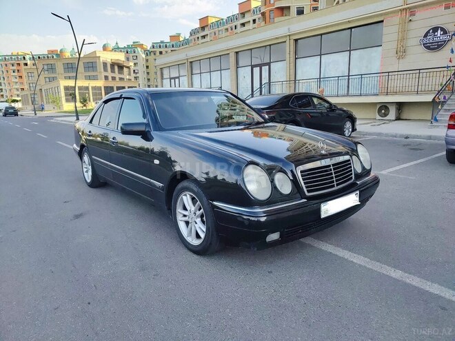 Mercedes E 200 1999, 445,000 km - 2.0 l - Sumqayıt