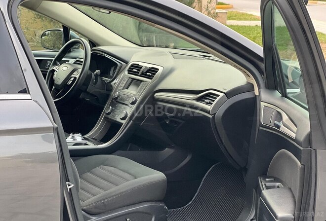 Ford Fusion (North America)-7
