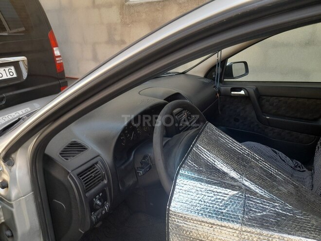 Opel Astra 2000, 450,000 km - 1.6 л - Bakı