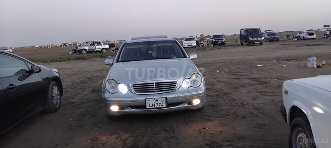 Mercedes C 240 2001, 380,000 km - 2.6 l - Bakı