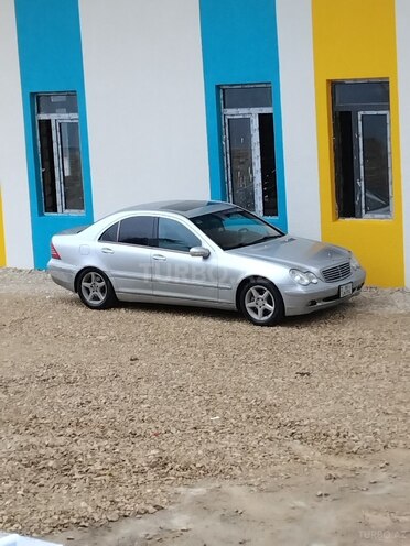 Mercedes C 240 2001, 380,000 km - 2.6 l - Bakı
