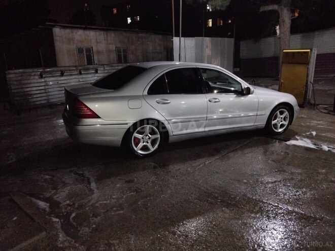 Mercedes C 240 2001, 380,000 km - 2.6 l - Bakı