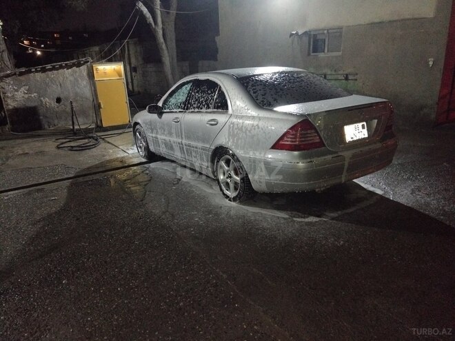 Mercedes C 240 2001, 380,000 km - 2.6 l - Bakı