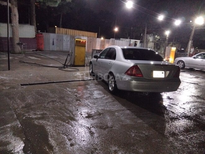 Mercedes C 240 2001, 380,000 km - 2.6 l - Bakı