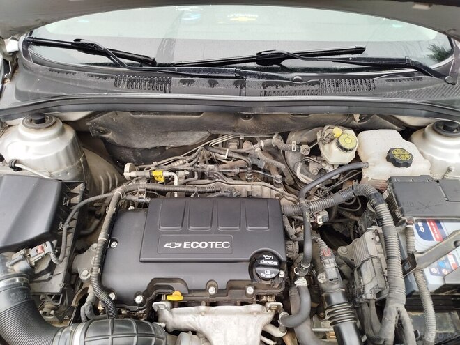 Chevrolet Cruze 2015, 210,000 km - 1.4 l - Masallı