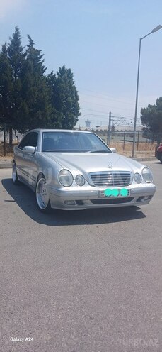 Mercedes E 280 1999, 200,000 km - 2.8 l - Bakı