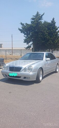 Mercedes E 280 1999, 200,000 km - 2.8 l - Bakı