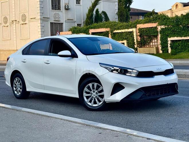 Kia Cerato 2023, 120,000 km - 1.6 л - Bakı