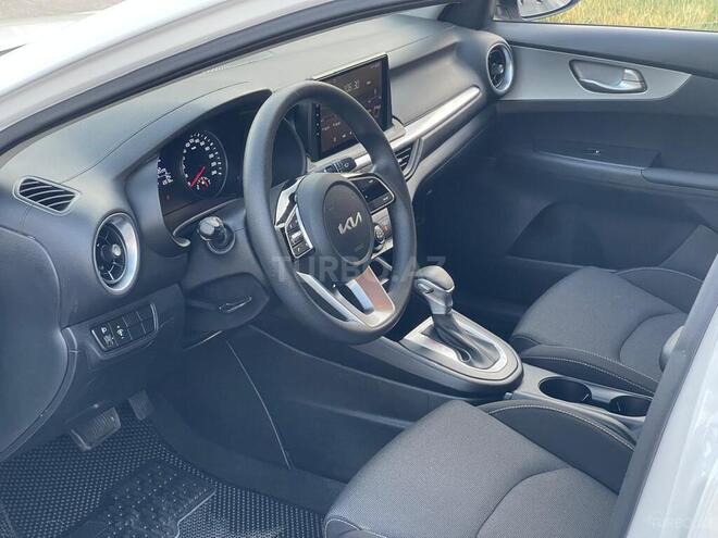 Kia Cerato 2023, 120,000 km - 1.6 л - Bakı